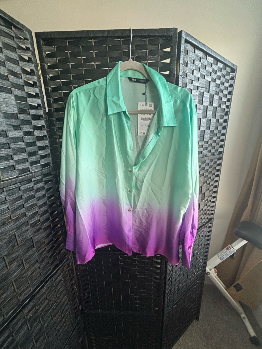 Zara Mint Green Button-Up Shirt